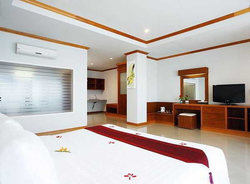 Blue Beach Club & Resort Patong المظهر الخارجي الصورة